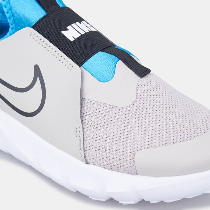 Nike Kids' Flex Runner 2 Road Running Shoe (Older Kids) Grey image number 4