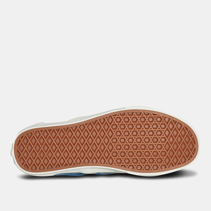 Vans Classic Slip-On Unisex Shoes Blue Vans Classic Slip-On Unisex Shoes Blue image number 2