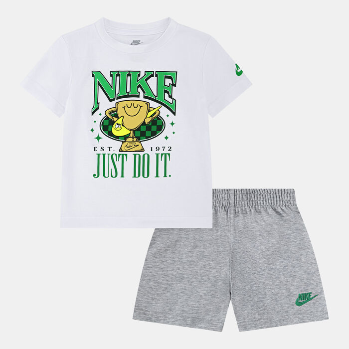 Nike Kids' Sportswear AYG Jersey and Shorts Set Grey Nike Kids' Sportswear AYG Jersey and Shorts Set Grey image number 0