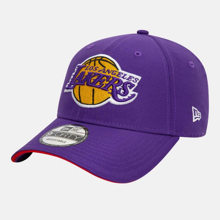 New Era Men's New York Yankees League Essential 9FORTY Basketball Cap Purple New Era Men's New York Yankees League Essential 9FORTY Basketball Cap Purple image number 3