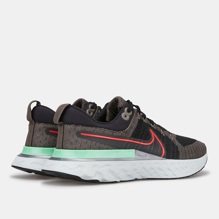 Nike Men's React Infinity Flyknit Shoe Multi-Color Nike Men's React Infinity Flyknit Shoe Multi-Color image number 2
