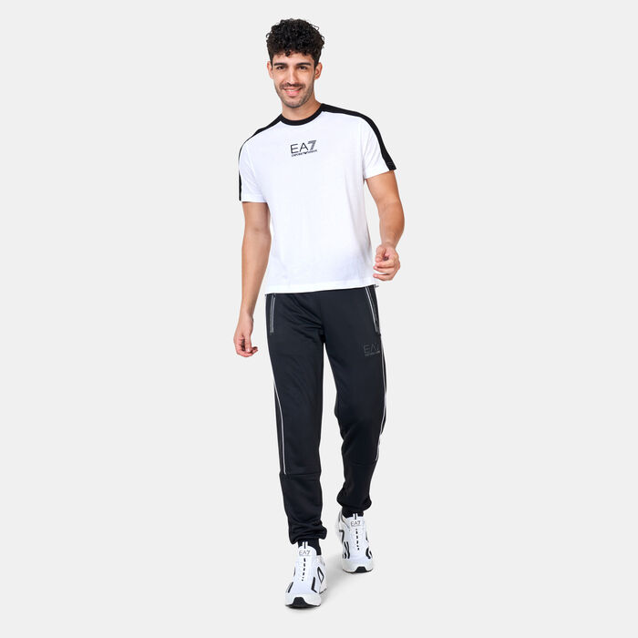 EA7 Emporio Armani Men's Logo Cargo Sweatpants Black EA7 Emporio Armani Men's Logo Cargo Sweatpants Black image number 2