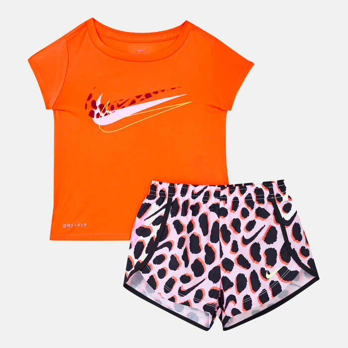 Nike Kids' Dri-FIT Shorts & Tee Set Pink Nike Kids' Dri-FIT Shorts & Tee Set Pink image number 0