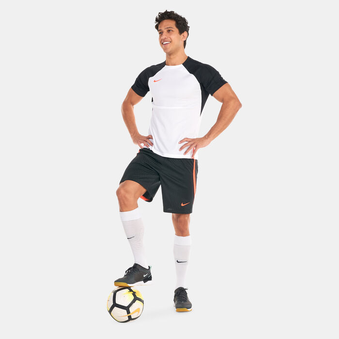 Nike Men's Dri-FIT Strike Football Shorts Black image number 2