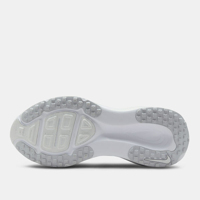 Nike Women's Vomero 18 Road Running Shoes White Nike Women's Vomero 18 Road Running Shoes White image number 3