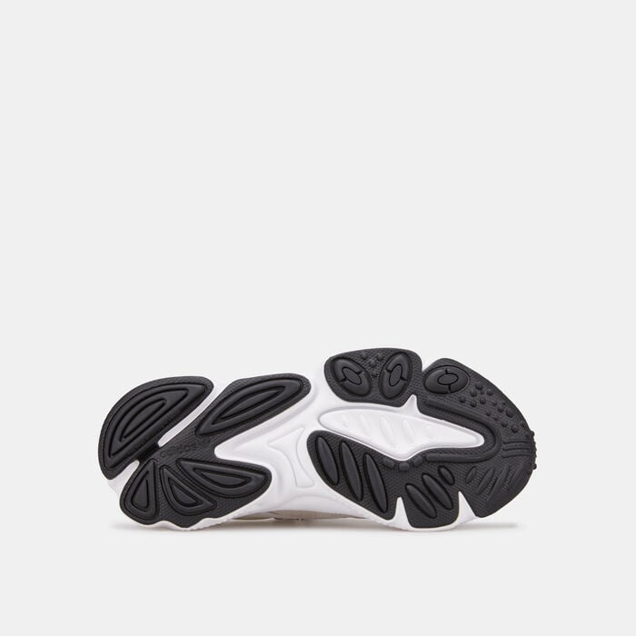 adidas Originals Kids' OZWEEGO Shoe adidas Originals Kids' OZWEEGO Shoe image number 3