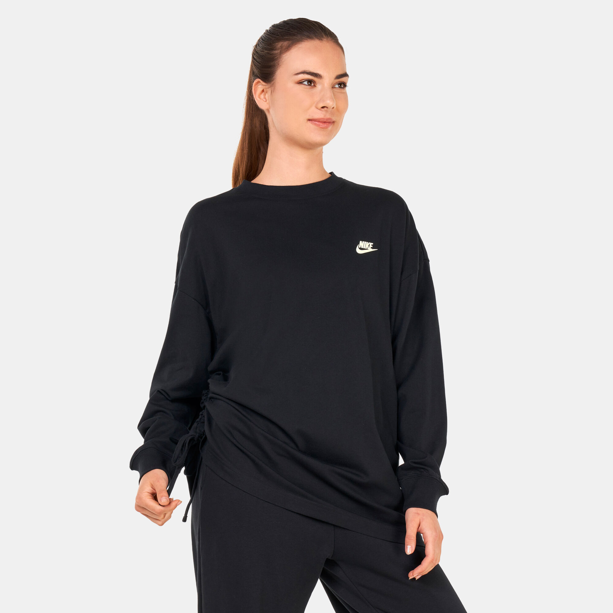 Nike long sleeve graphic tee clearance