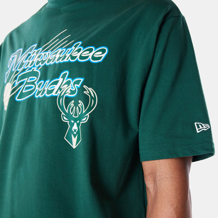 New Era Men's NBA Milwaukee Bucks Script T-Shirt Green New Era Men's NBA Milwaukee Bucks Script T-Shirt Green image number 3