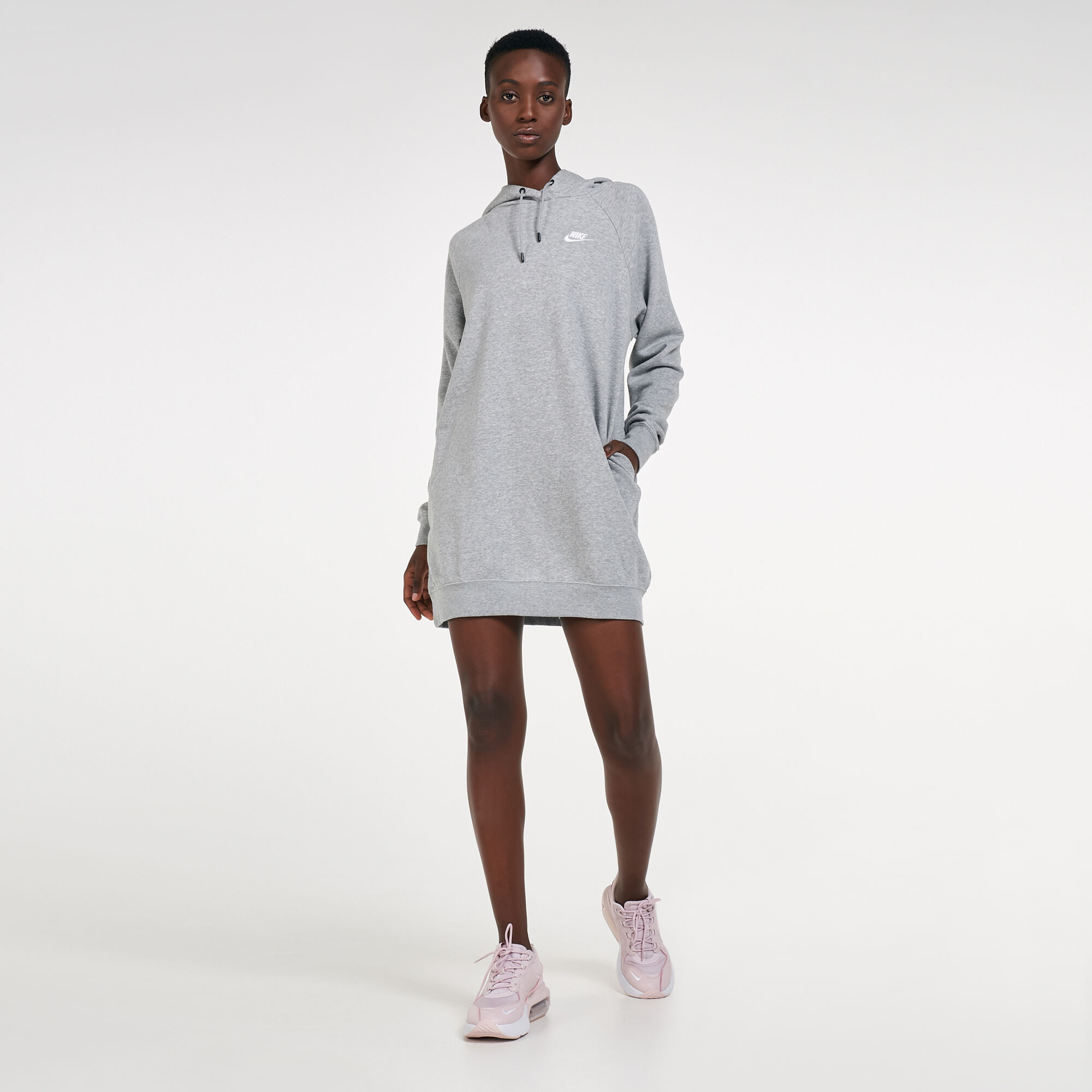 Nike sportswear essential sales dress