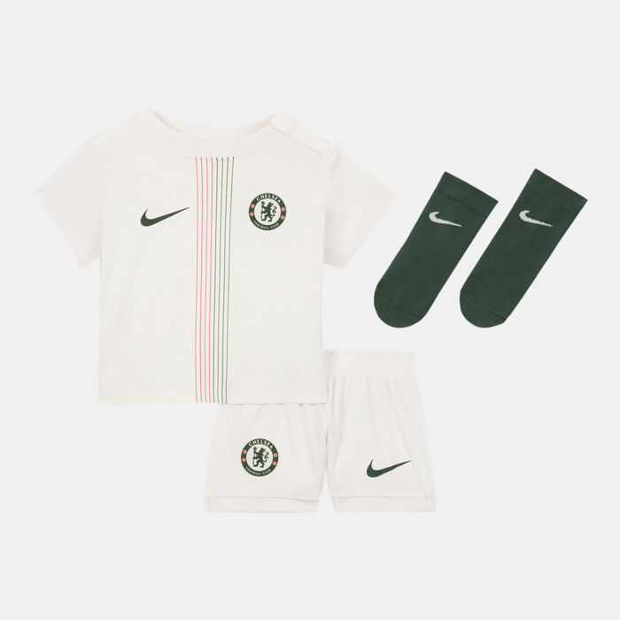 Nike Kids' Chelsea 25/26 Away Replica 3-Piece Football Kit Ivory Nike Kids' Chelsea 25/26 Away Replica 3-Piece Football Kit Ivory image number 0