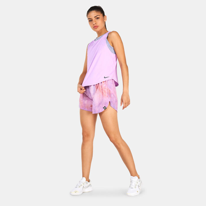 Nike Women's Dri-FIT ADV Run Division Tank Top Pink image number 2