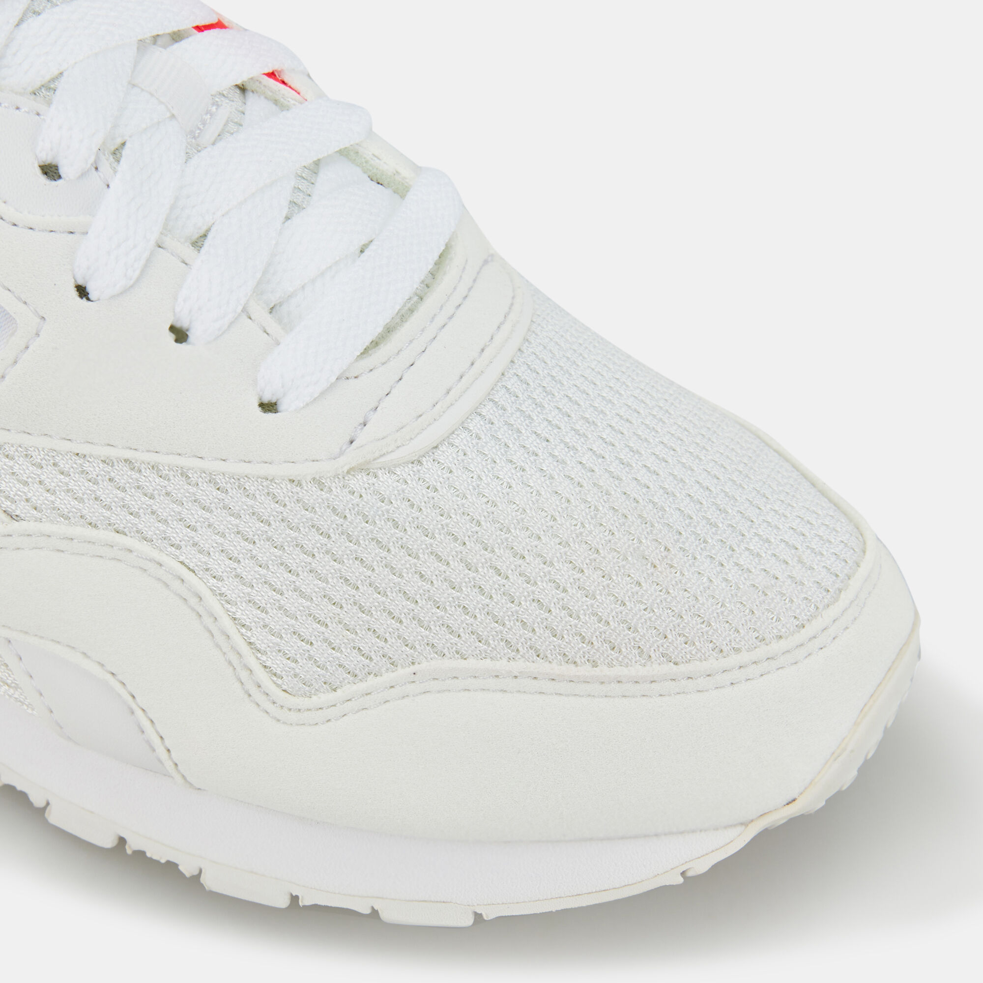 Classic nylon txt 2025