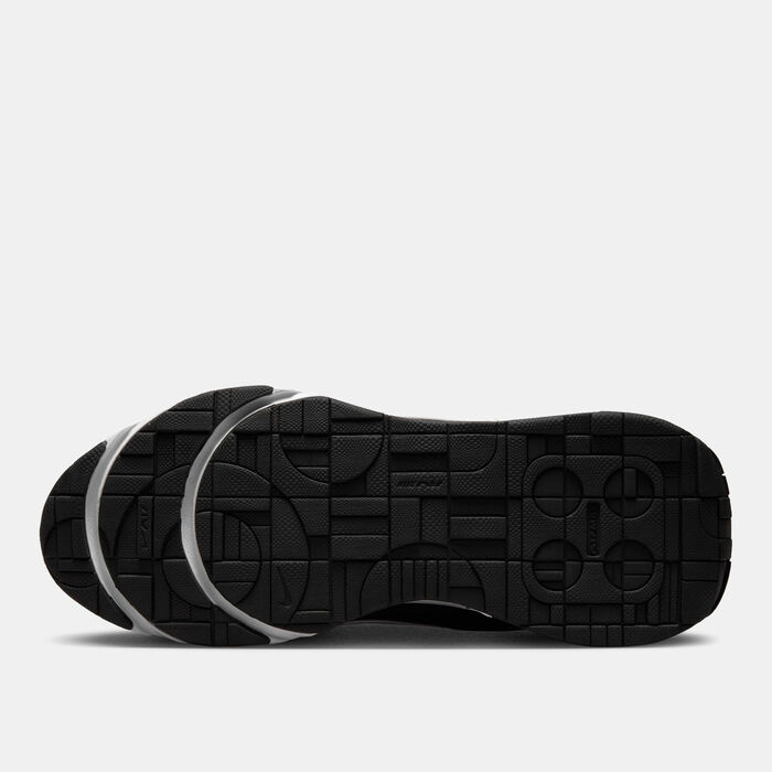 Nike Women's Air Max INTRLK Lite Shoe Black image number 4