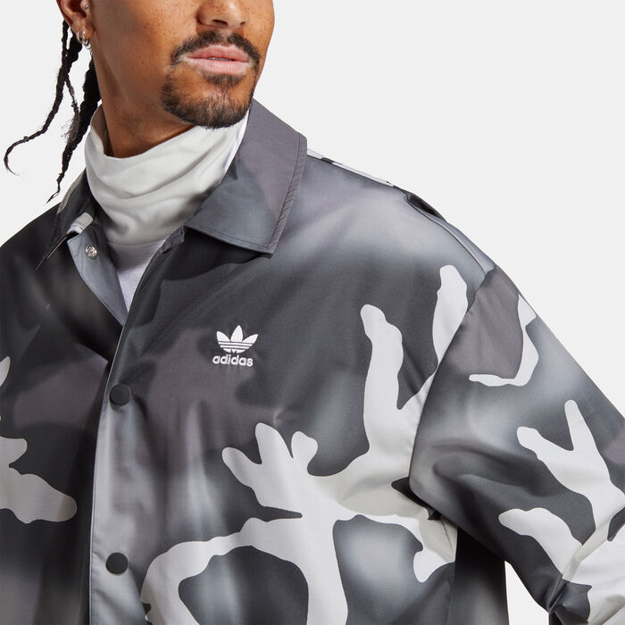 adidas Originals Men's Graphics Camo Coach Jacket Black adidas Originals Men's Graphics Camo Coach Jacket Black image number 3