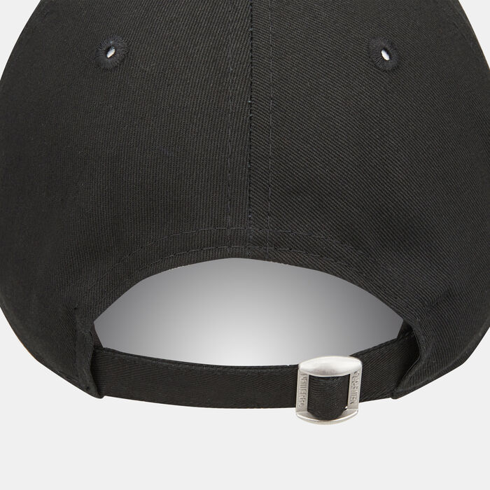New Era Men’s NBA Essential Outline 940 Chicago Bulls Cap Black New Era Men’s NBA Essential Outline 940 Chicago Bulls Cap Black image number 1