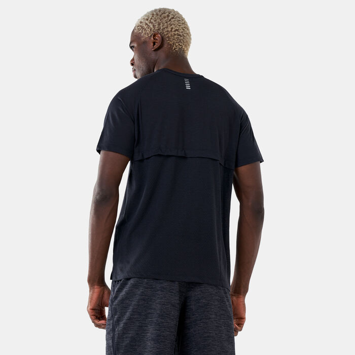 Men's UA Streaker Run T-Shirt Men's UA Streaker Run T-Shirt image number 1