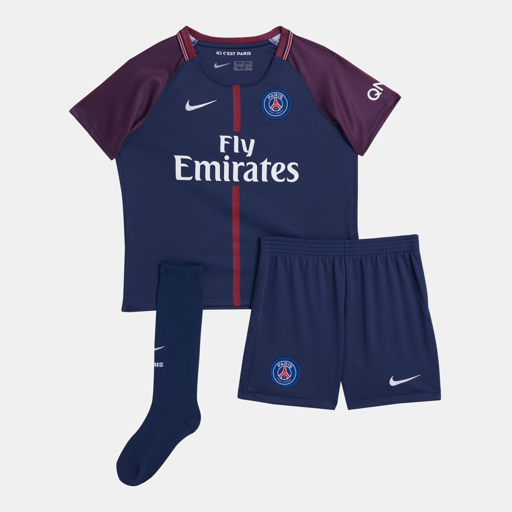 Paris Saint-Germain 2021/22 Home Younger Kids' Football Kit. Nike ZA