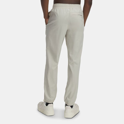 Under Armour Men's Vibe Joggers Beige Under Armour Men's Vibe Joggers Beige