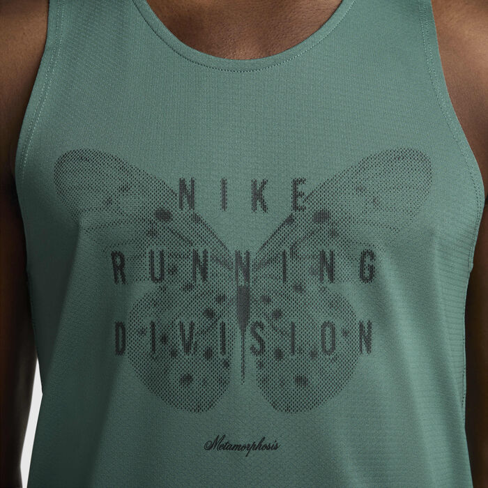 Nike Men's Rise 365 Running Division Dri-FIT Running Tank Top Green image number 3