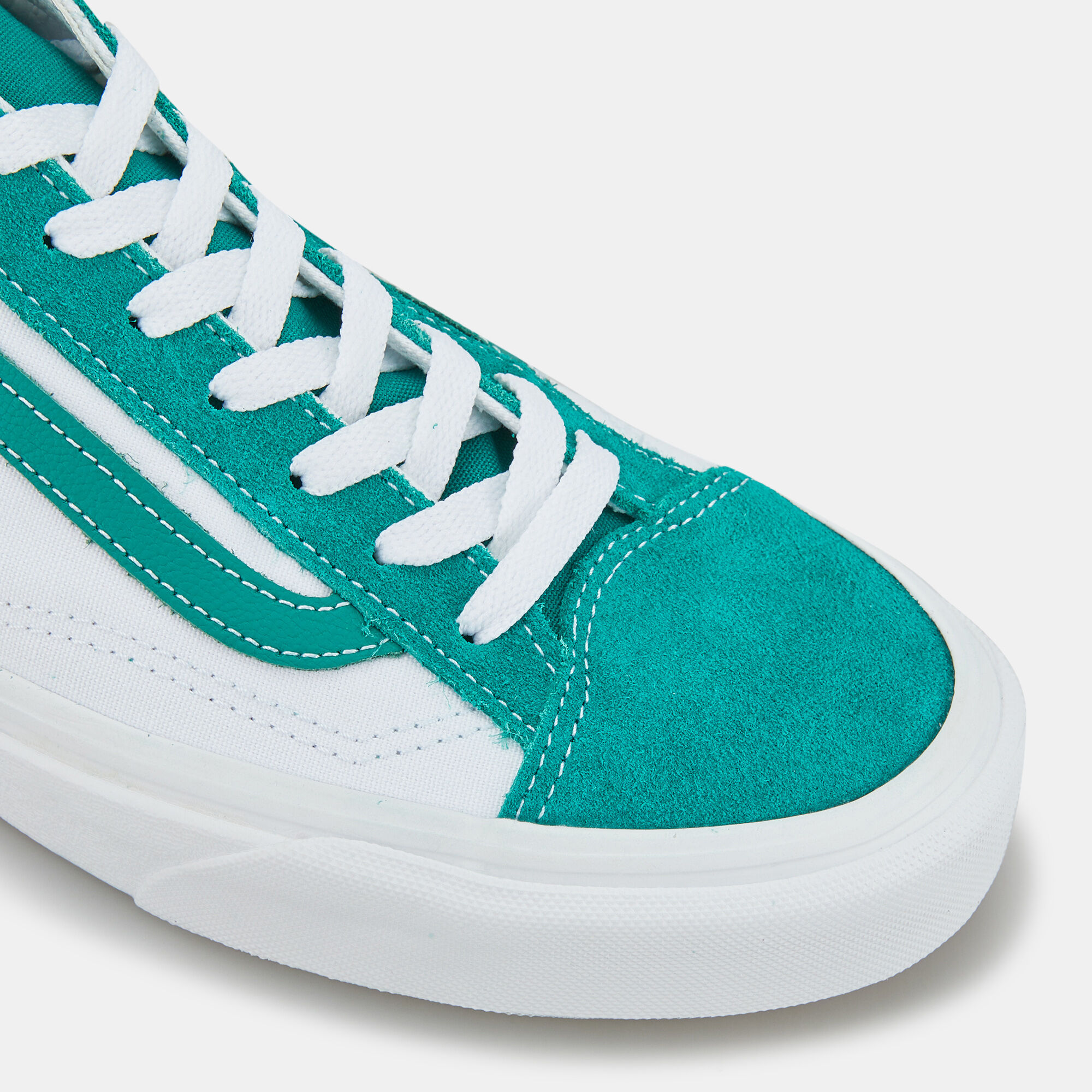 Classic Sport Style 36 Unisex Shoe