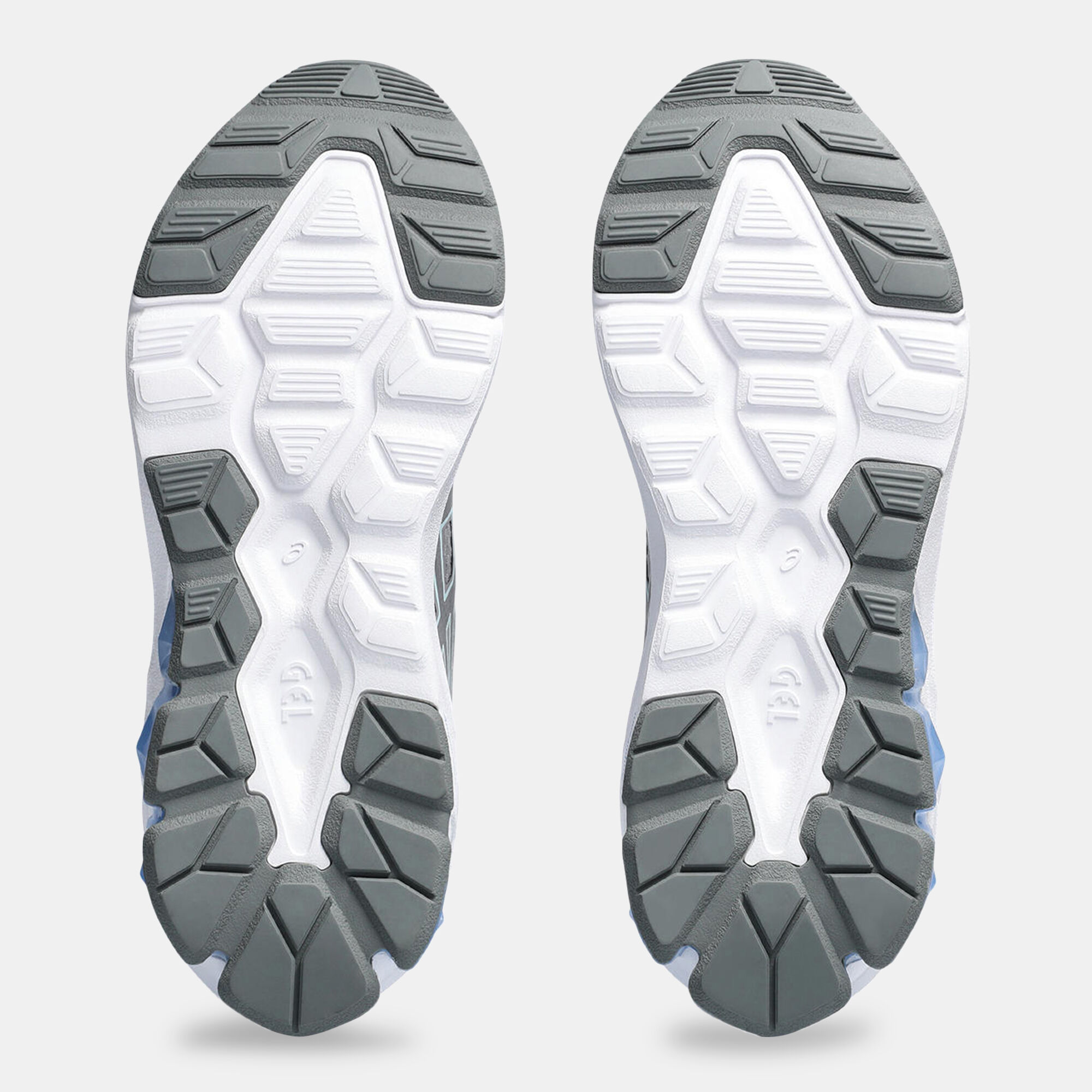 Asics quantum 36 running shoes top