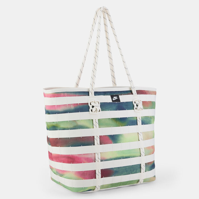 Nike Women's Sportswear Artist Collection RPM Tote Bag Ivory Nike Women's Sportswear Artist Collection RPM Tote Bag Ivory image number 2