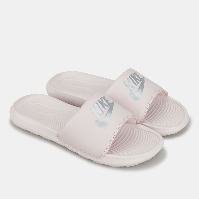 Nike Women's Victori Slides Pink Nike Women's Victori Slides Pink image number 0