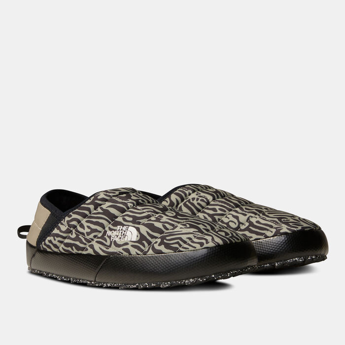 The North Face Women's THERMOBALL Traction Mules Grey The North Face Women's THERMOBALL Traction Mules Grey image number 1
