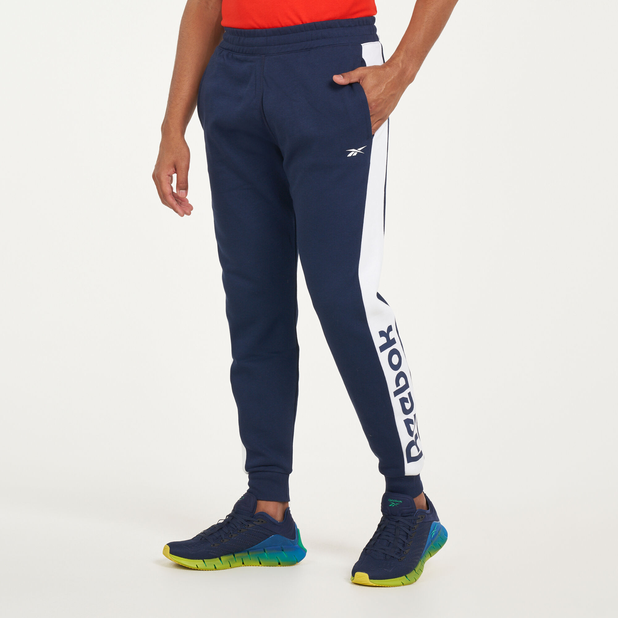 reebok training essentials linear logo joggers