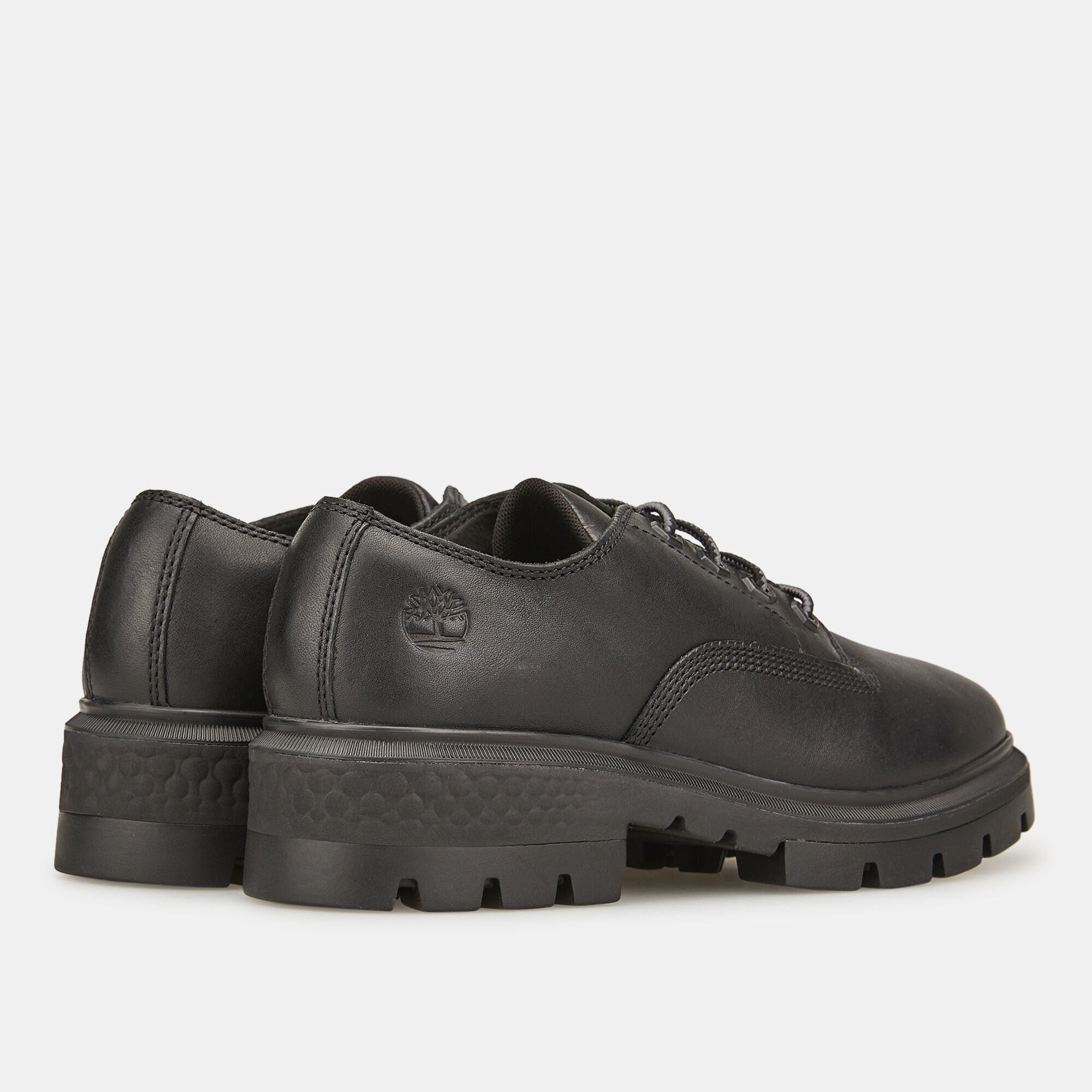 Famous footwear top oxford valley