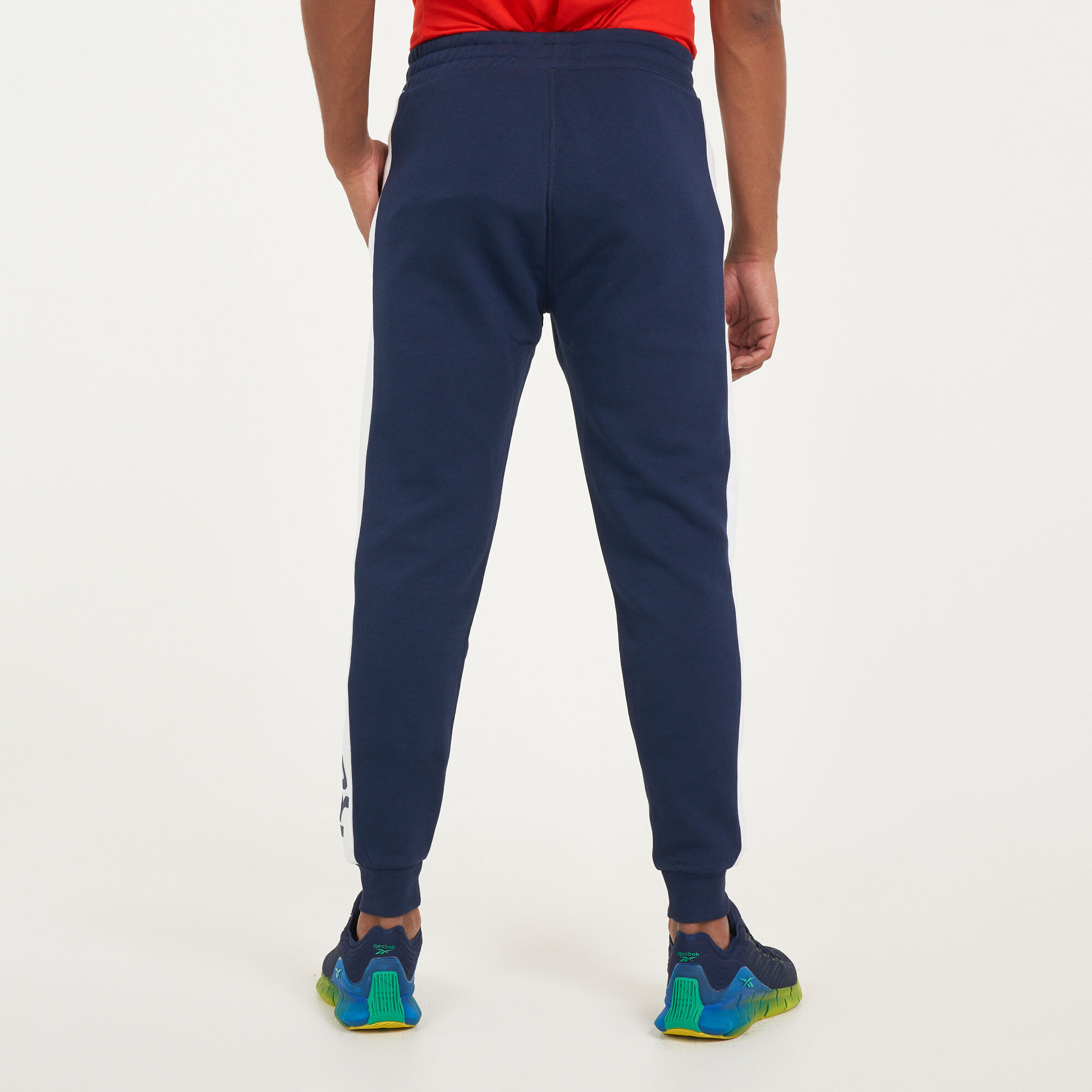 reebok training essentials linear logo joggers