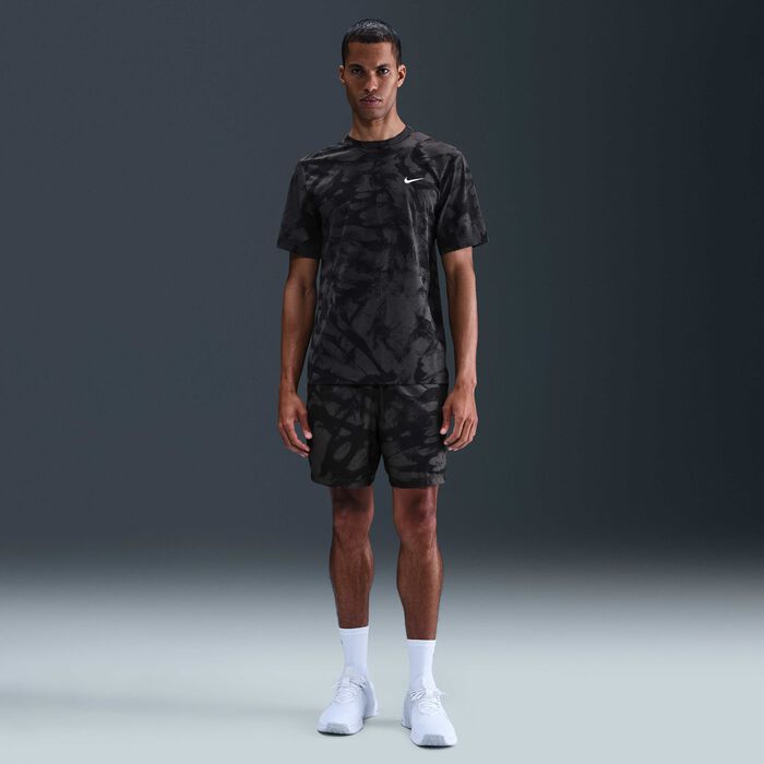 Nike Men's UV Hyverse Dri-FIT Training Top Black Nike Men's UV Hyverse Dri-FIT Training Top Black image number 3