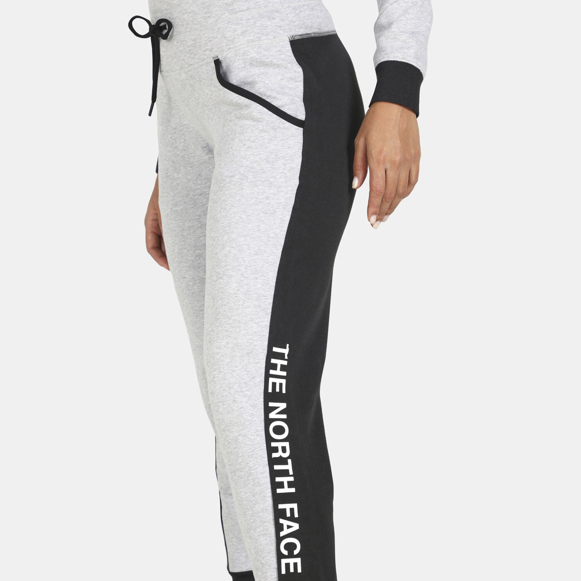 The north face hotsell train n logo joggers
