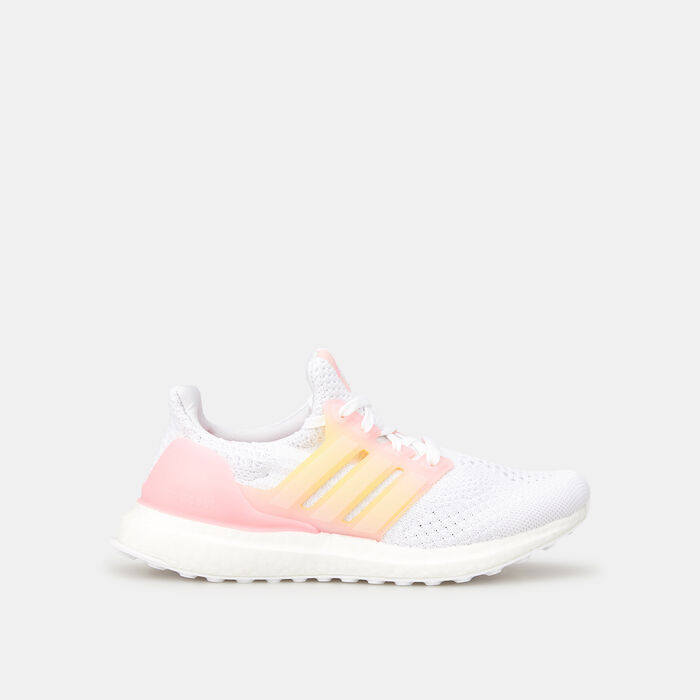 adidas Kids' Ultraboost 5.0 DNA Shoe White adidas Kids' Ultraboost 5.0 DNA Shoe White image number 0
