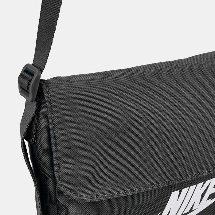 Nike Women's Sportswear Futura 365 Cross-body Bag Black image number 3