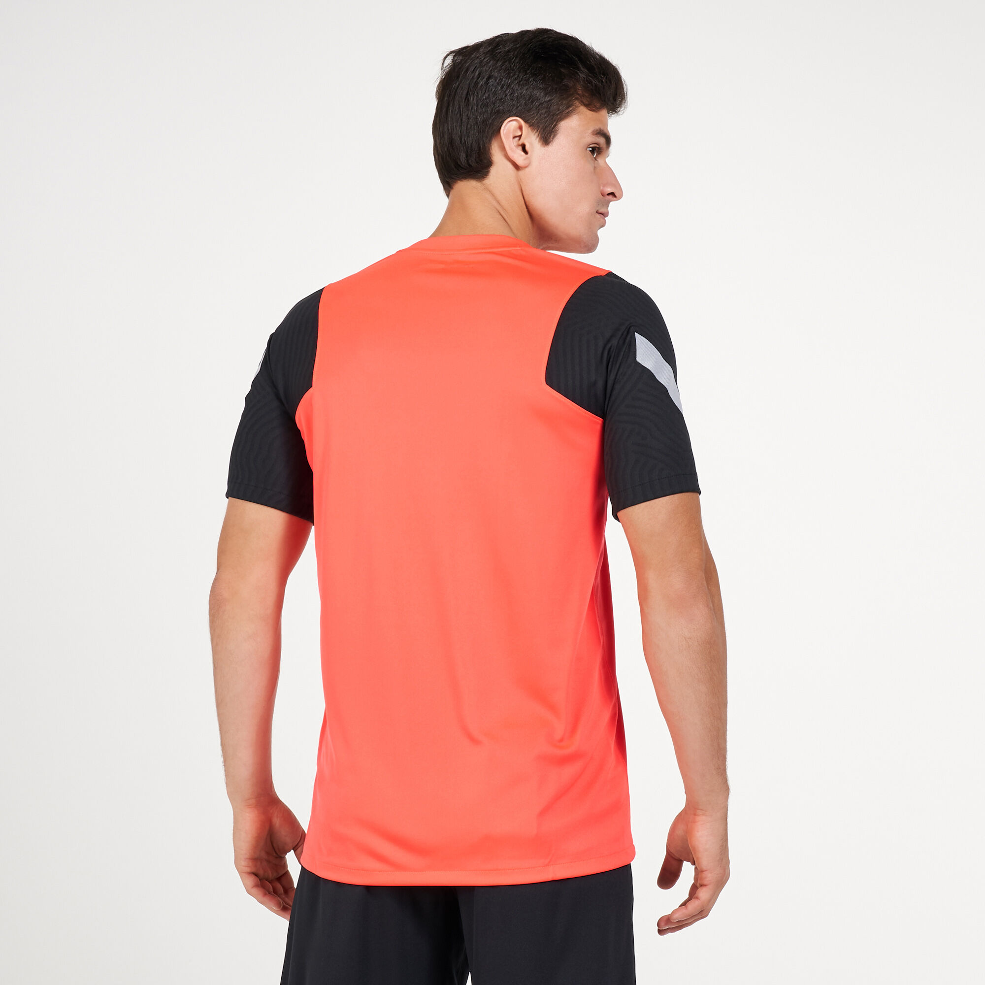 Under armour liverpool t shirt store