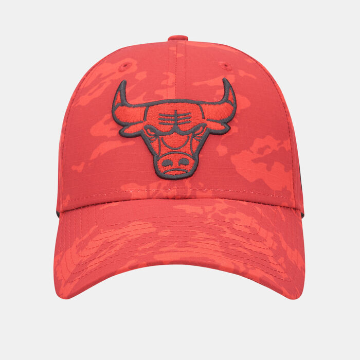 New Era Men's NBA Chiago Bulls Tonal Camo 9FORTY Cap Red New Era Men's NBA Chiago Bulls Tonal Camo 9FORTY Cap Red image number 0