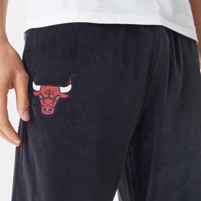 New Era Men's NBA Chicago Bulls Track Pants Black New Era Men's NBA Chicago Bulls Track Pants Black image number 4