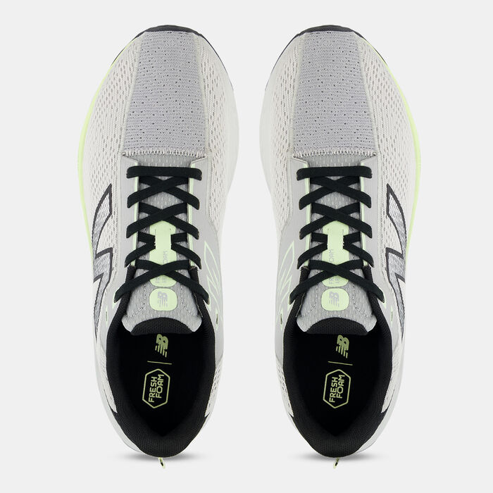 New Balance Men's Fresh Foam Arishi v4 Shoes White New Balance Men's Fresh Foam Arishi v4 Shoes White image number 4