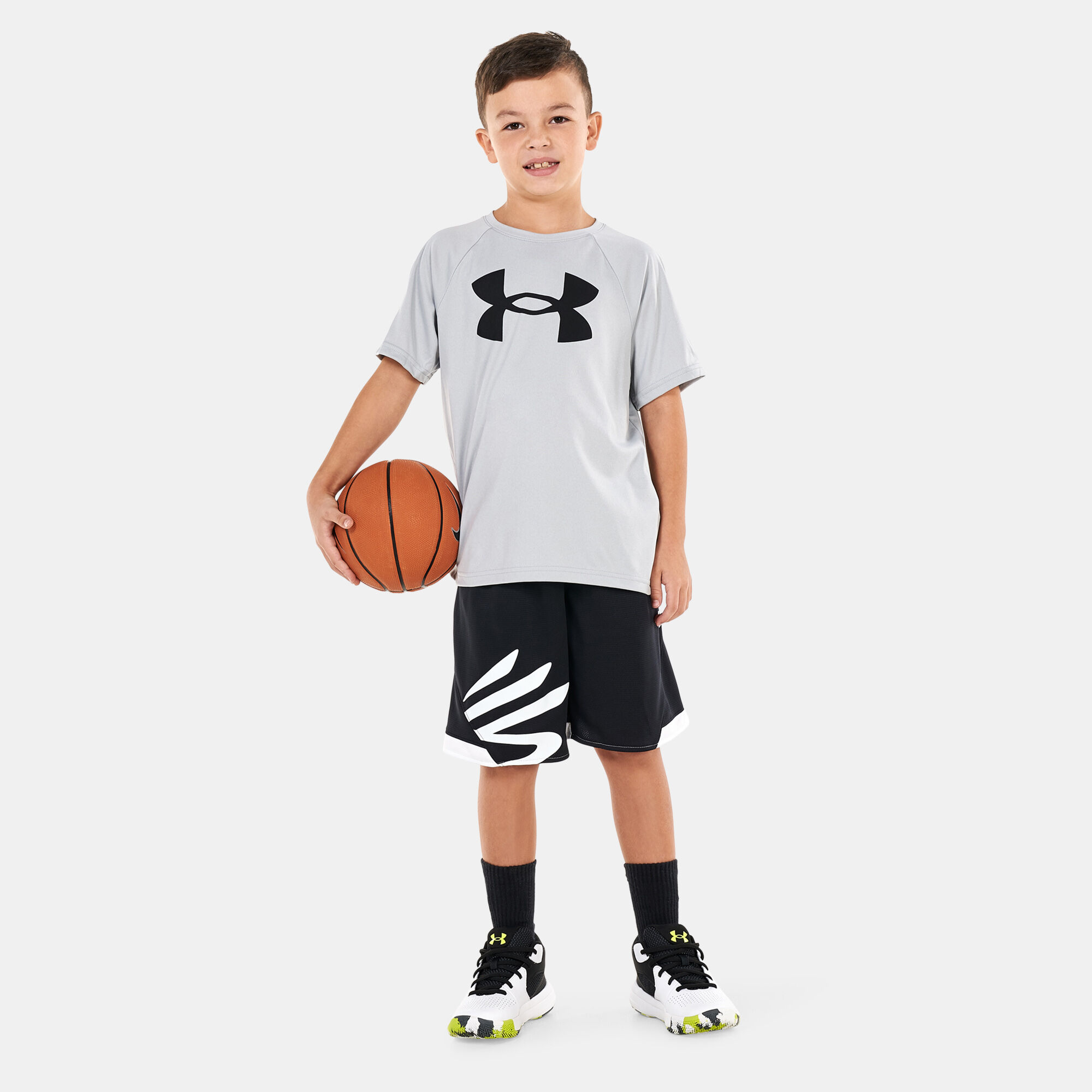 Boys curry shorts discount