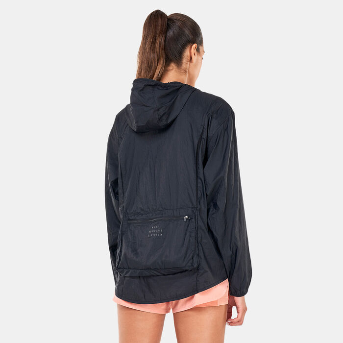 Nike Women's Run Division Hoodie Black Nike Women's Run Division Hoodie Black image number 1