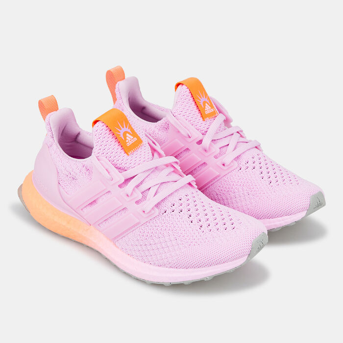 adidas Women's Ultraboost 5.0 DNA Running Sportswear Lifestyle Shoe Purple adidas Women's Ultraboost 5.0 DNA Running Sportswear Lifestyle Shoe Purple image number 1