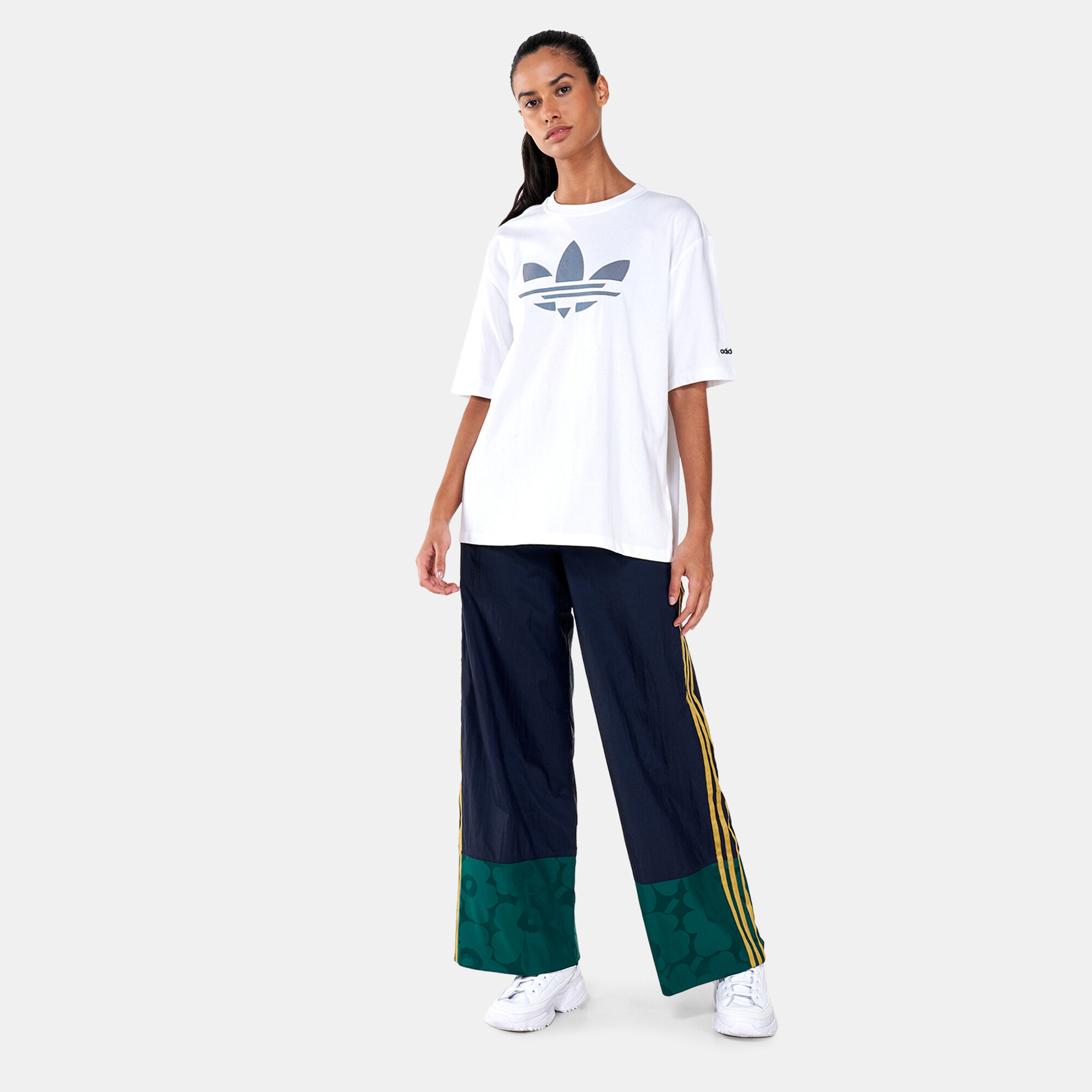 Women s Adicolor Iridescent Shattered Trefoil T Shirt