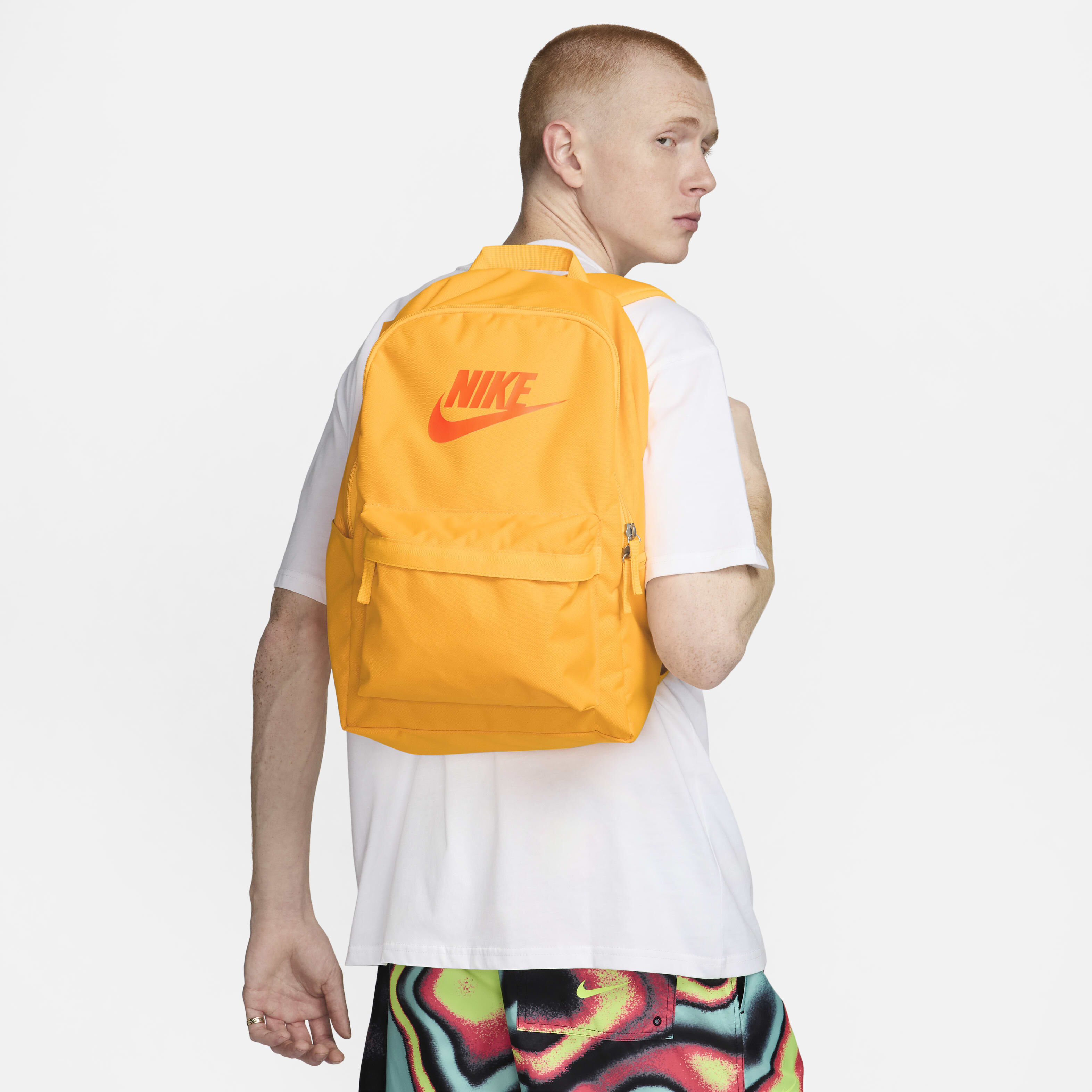 Nike heritage orange online