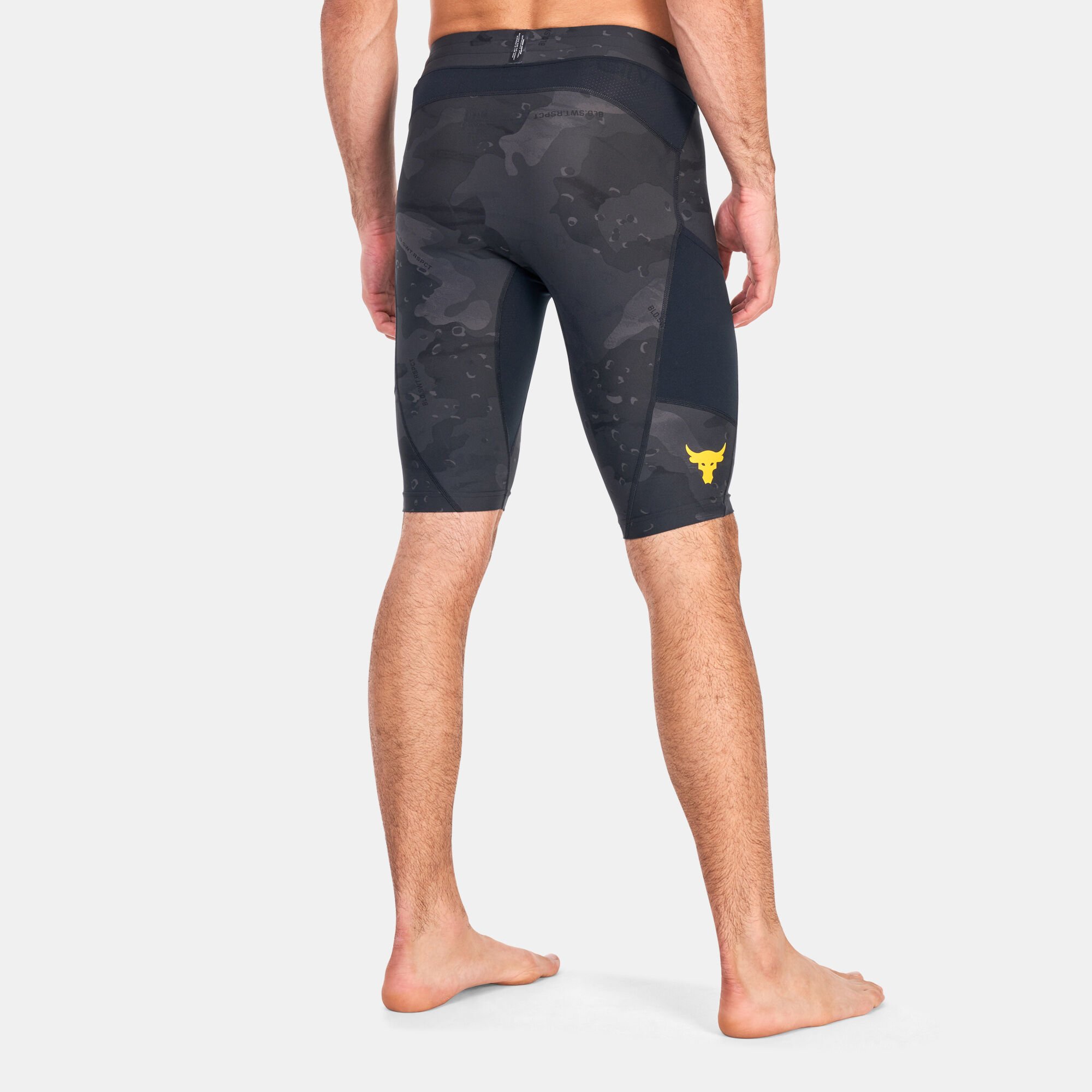 Under armour shop camo compression shorts