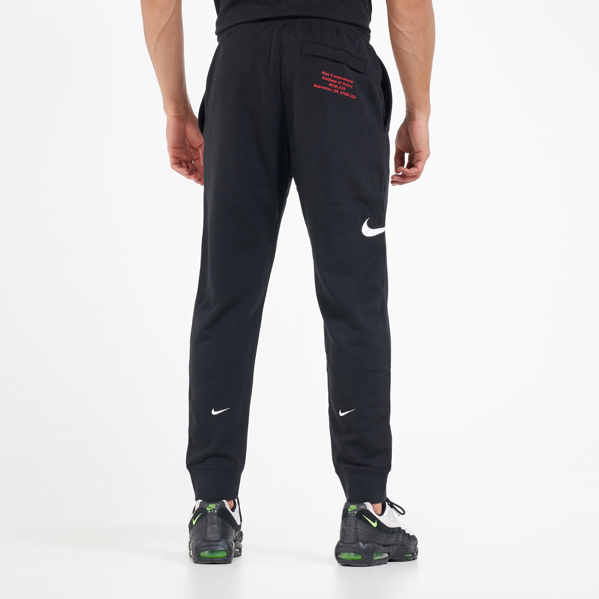 Buy Nike Men's Sportswear Swoosh Sweatpants in Saudi Arabia | SSS