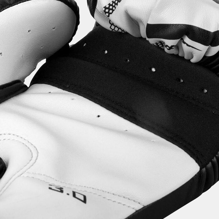 Venum Challenger 3.0 Boxing Gloves Black image number 5