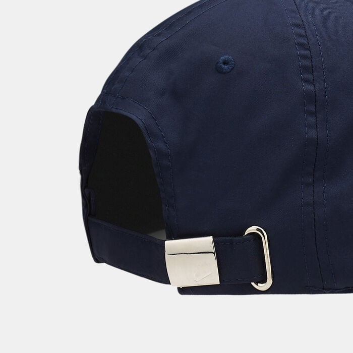 Nike Unisex Heritage86 Metal Swoosh Cap Blue Nike Unisex Heritage86 Metal Swoosh Cap Blue image number 1