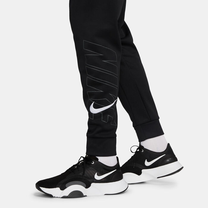 Nike deals tapered joggers