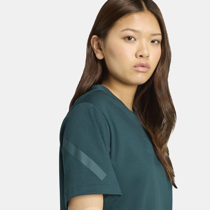 adidas Women's Z.N.E. T-Shirt Green adidas Women's Z.N.E. T-Shirt Green image number 4